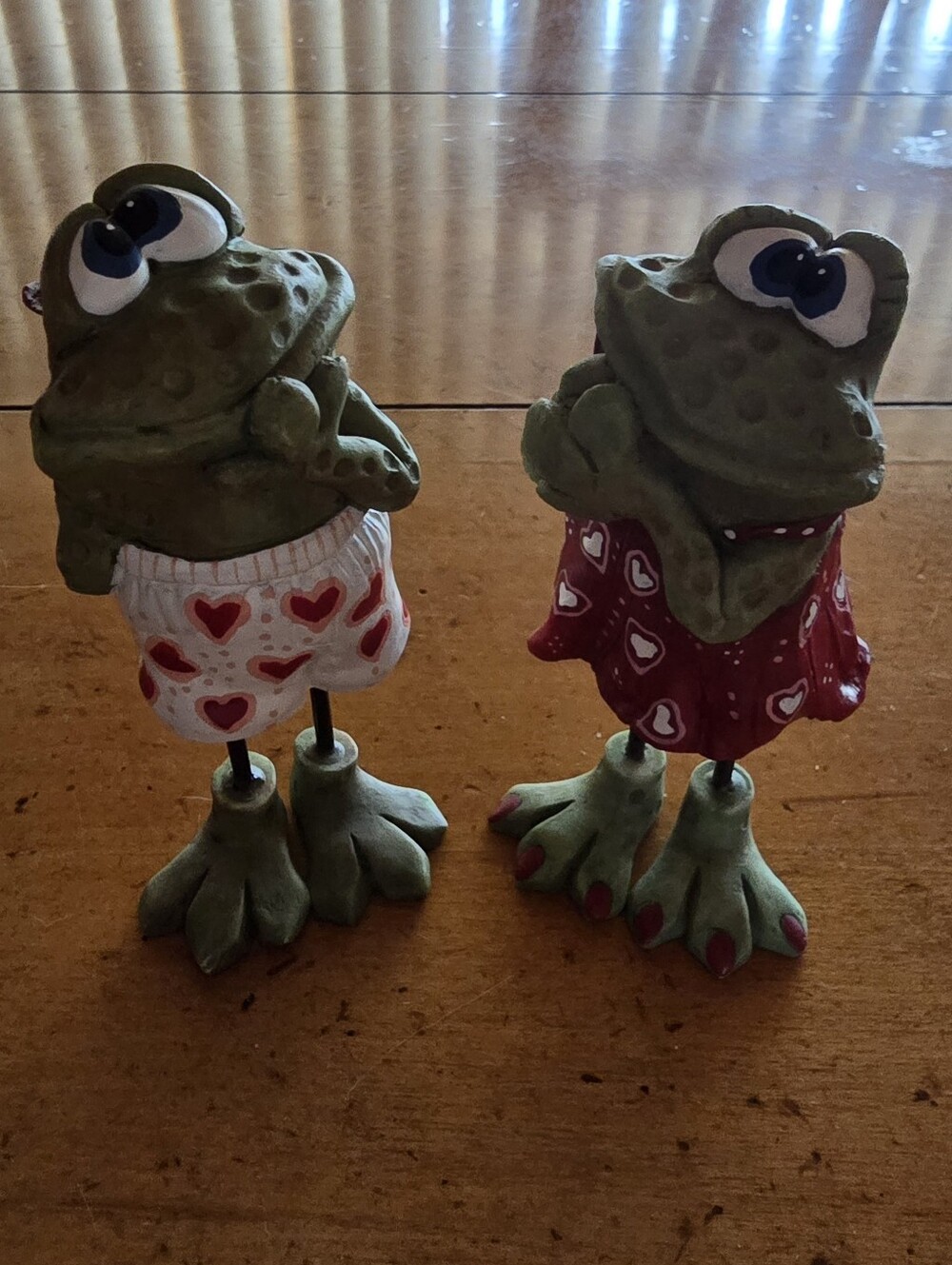 Vintage 1990s Russ Berrie Collectible Valentines Day His & Hers Frog Figurines